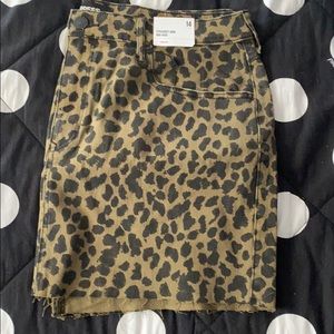 Cheetah miniskirt